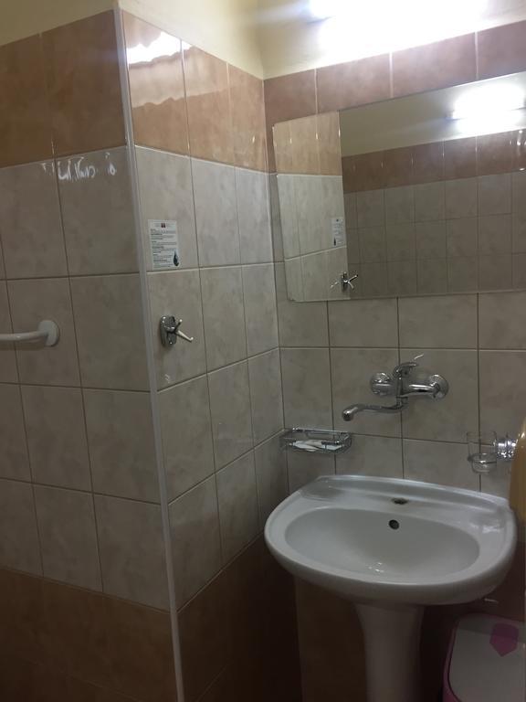 צ'סקה בודיוביצה Hotel U Tri Lvu מראה חיצוני תמונה